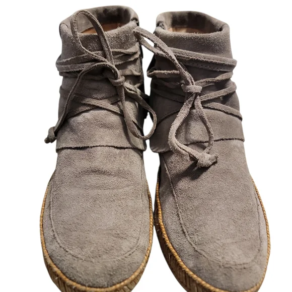 UGG Reid Women's Lace Up Boots - Picture 7 of 7